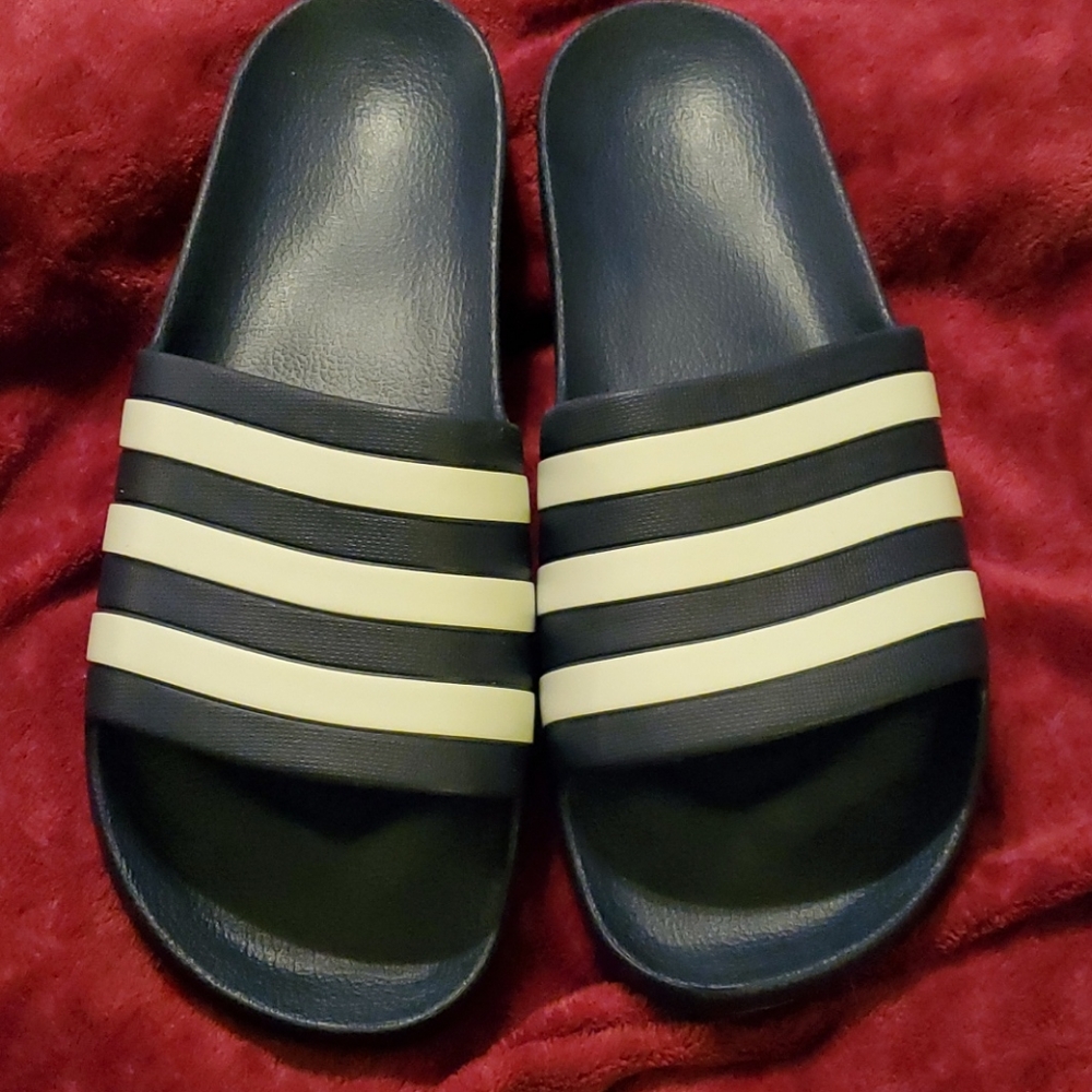 Adidas Mens Flip Flops (slides,or shower shoes?)